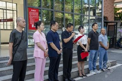 赤壁市首家镇级农村产权服务站在赵李桥镇揭牌成立