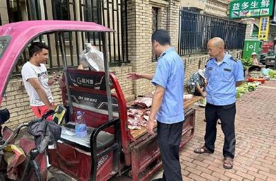 赤马港龙翔山社区为流动摊点“安家” 让城市文明更有“烟火气”