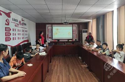 文明实践润童心 爱心护苗伴成长 | 蒲圻街道鲫鱼桥社区：“立秋”更知秋 民俗入童心