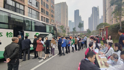 赤马港北站社区：志愿服务进小区 免费体检暖民心