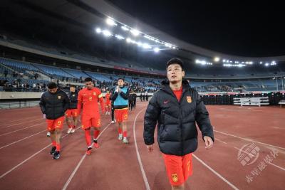 武磊：世预赛全力以赴不放弃