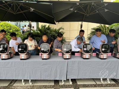 第五届全国优质食味稻品种金奖在杭州出炉