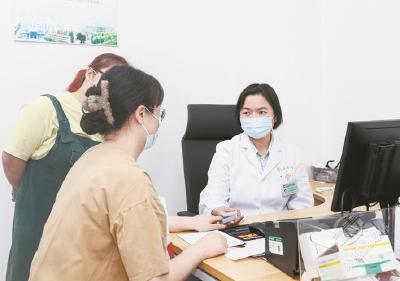 二胎妈右肺坏死 童年记忆救了命 专家：先天性单侧肺静脉闭锁较罕见易误诊