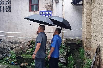 赵李桥镇综合执法中心：积极应对强降雨 排查消除安全隐患