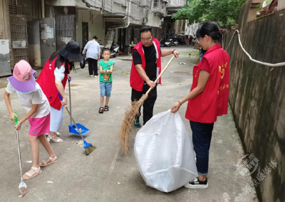 赤马港北站社区：汛后清理在行动