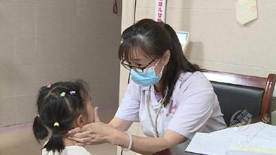 湖北赤壁：助力入学体检 守护幼儿健康