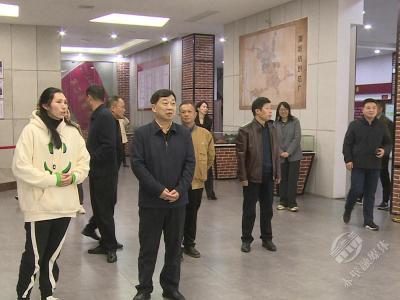 省人大常委会调研赤壁市代表联络站建设和乡村振兴工作