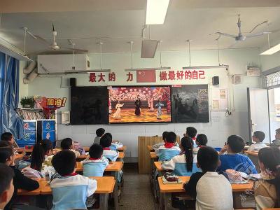 赤壁市组织中小学生收看2024年咸宁市“新时代好少年”先进事迹发布仪式