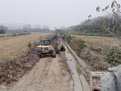 黄盖湖镇铁山村：修复沟渠解民忧