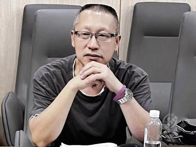第八届“十佳当代诗人”评选揭晓 赤壁诗人欧阳明榜上有名