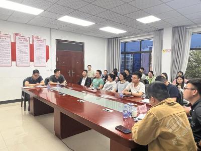 聚焦“干部素质提升年” | 神山镇：知识竞赛大比拼，博采众长强弱项