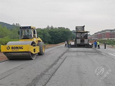 湖北赤壁：城北添通途 富康路北延工程稳步推进