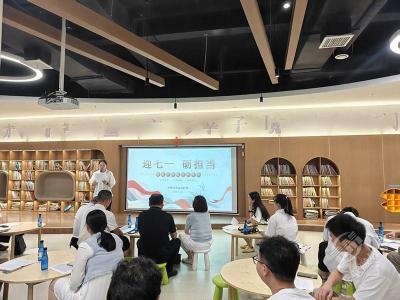 迎七一 砺担当 市农业农村局举办年轻干部读书分享会 