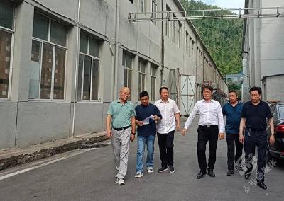 赤壁城发集团调研蒲纺创业基地 推动国有资产高效运营