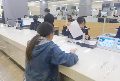 湖北赤壁：6月1日起，生育津贴直接发放给职工本人！