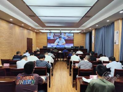 赤壁市收听收看咸宁市安全防范工作视频调度会