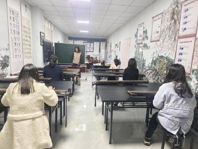 公益赋能青春夜 赤壁青年夜校点燃学习热情