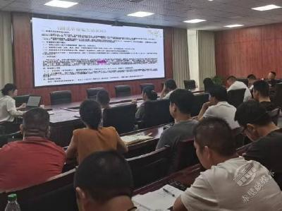 赤壁市黄盖湖镇开展社会救助政策解读专题培训