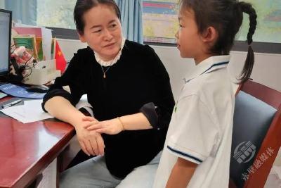 三十载育桃李 一片丹心映教坛——记赤壁市青泉学校教师杨小妹