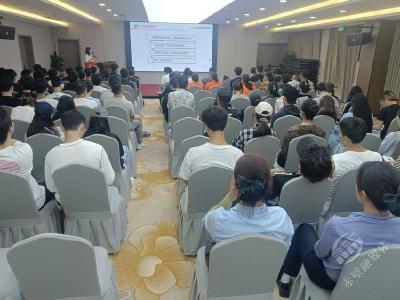 赤壁：应急救护培训进景区 筑牢群众生命防线