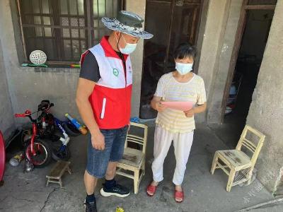 官塘驿林场多措并举筑牢居民健康防线