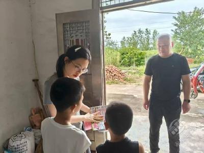 赤壁镇太平口村：“民情前哨”沉村户 平安联户筑根基