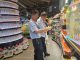 人大代表“点单”参与赤壁市食品安全“你点我检 服务惠民生”活动