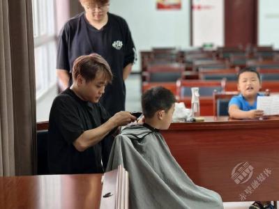 赤马港街道营里社区：
