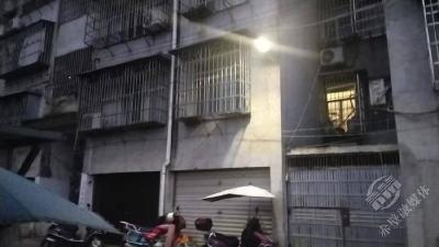 赤马港街道周画岭社区：“圆桌会”上听民声 点亮小区“微心愿”
