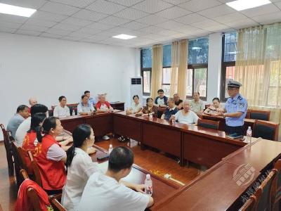 用身边事警醒身边人 市公安局交管大队开展交通安全宣传