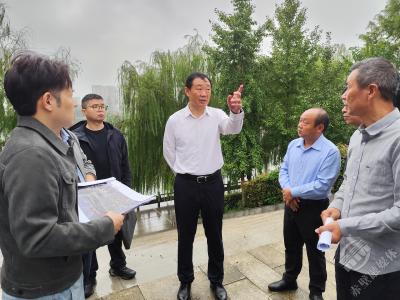 董方平调研城区污水治理工作时强调：持续提升城市污水治理能力水平 以良好的生态环境赋能城市发展、增进民生福祉