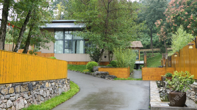 ‌湖北赤壁：双节叠加催热旅游市场 特色住宿预订火爆