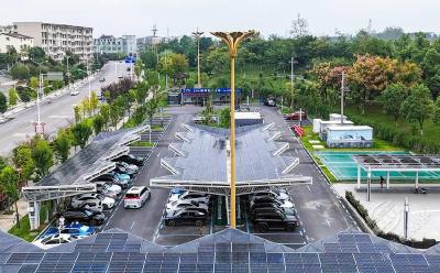 赤壁：光充储一体化建设 双向书写便民与绿色