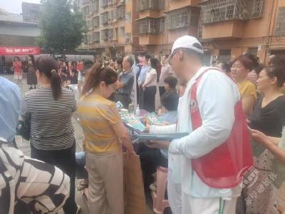 赤马港街道社区戒毒康复中心：禁毒宣讲进家门，共建平安幸福社区