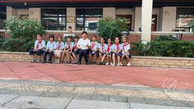 孕育希望 呵护成长——记赤壁市实验外国语学校田盛春老师