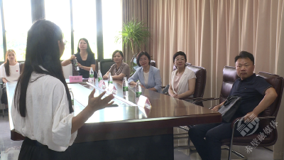 省妇联副主席李燕调研赤壁市妇女儿童工作