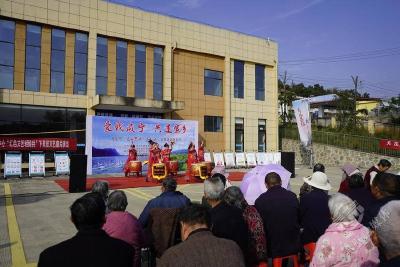 赤壁市“文明艺站·送新风”实践活动走进余家桥乡