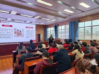 赤壁推进家校社联动 打造“心灵安全屋”