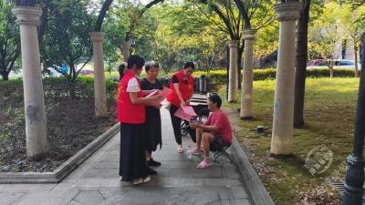赤马港街道龙翔山社区：文明养犬护家园 共绘城市文明景 
