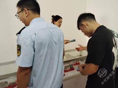 神山镇：为社区矫正对象打好“禁毒预防针”