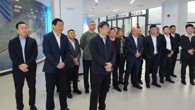 浙江省湖北商会考察团来赤壁开展“楚商回乡·共建支点”考察活动