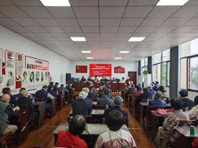 蒲圻街道举办纪念中国人民抗日战争暨世界反法西斯战争胜利八十周年书画展