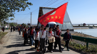 “活课堂！”赤马港学校开展沉浸式生态研学实践活动