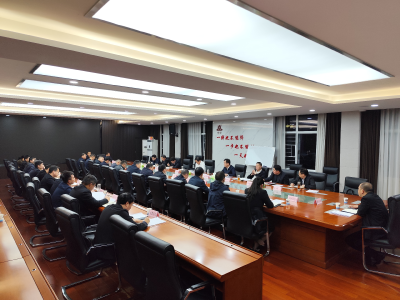 董方平主持召开“十五五”重大项目谋划专题研讨会 强化供应链思维 全力做好“十五五”重大项目谋划工作