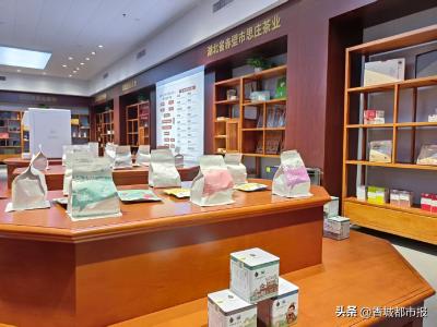 赤壁青砖茶“避重就轻”领跑新赛道