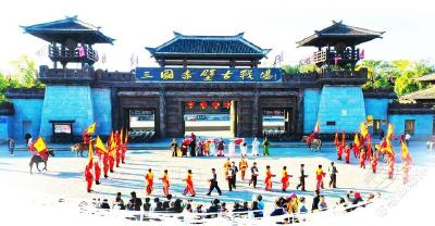 文旅融合 桂乡舞动“赤黄红”