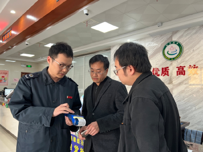 赤壁：17台POS机让社保缴费“就近办”