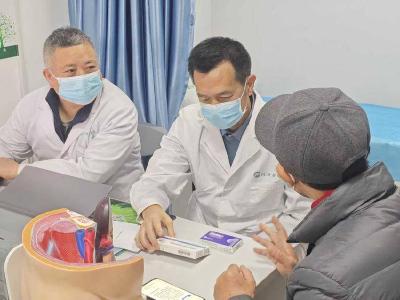 同济赤壁医院开展泌尿外科义诊活动