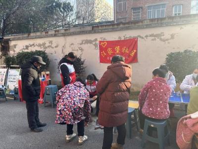 赤马港汪家堡社区：便民服务暖人心 文明活动齐参与