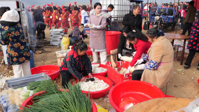 新春走基层｜大竹山村：热热闹闹“刨猪宴” 地地道道新年味